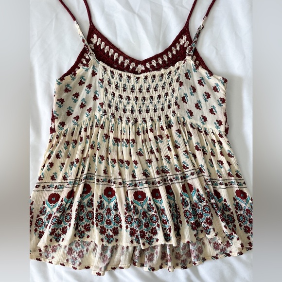 American Rag Crochet Floral Boho Spaghetti Strap Top Size Medium - Picture 8 of 10